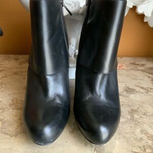 Jessica Simpson - Sleek Black Leather Ankle Booties